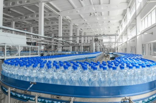 塑料廢氣惡臭處理用什么環保設備